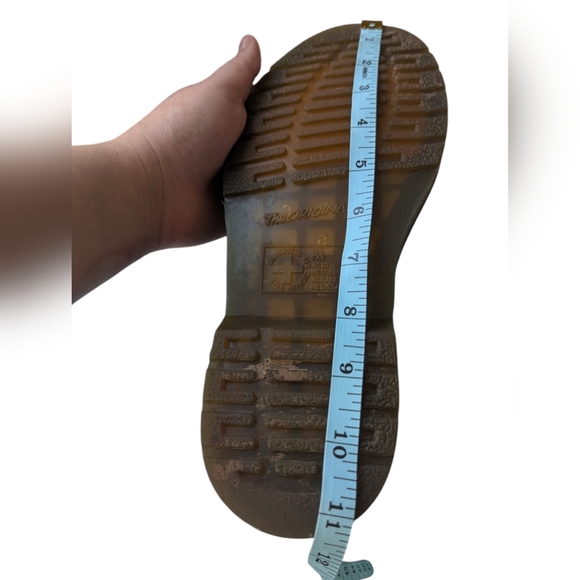 Combat Boots- Dr. Martens 1460 Originals- Unisex 8W-7M. Slip-Resistant - Picture 9 of 17